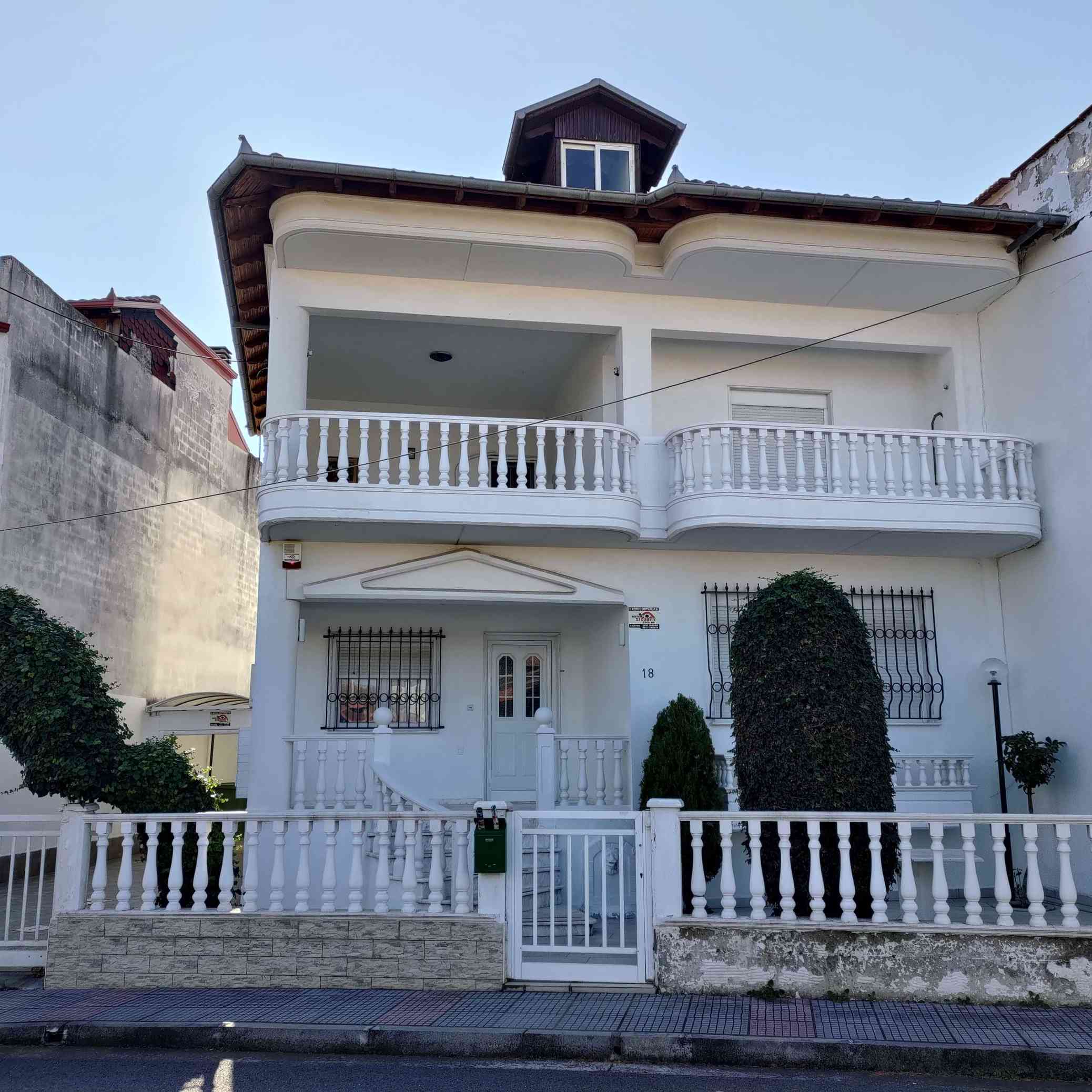 ΠΩΛΕΙΤΑΙ ΜΟΝΟΚΑΤΟΙΚΙΑ ΣΤΗΝ ΚΑΛΛΙΘΕΑ ΠΙΕΡΙΑΣ