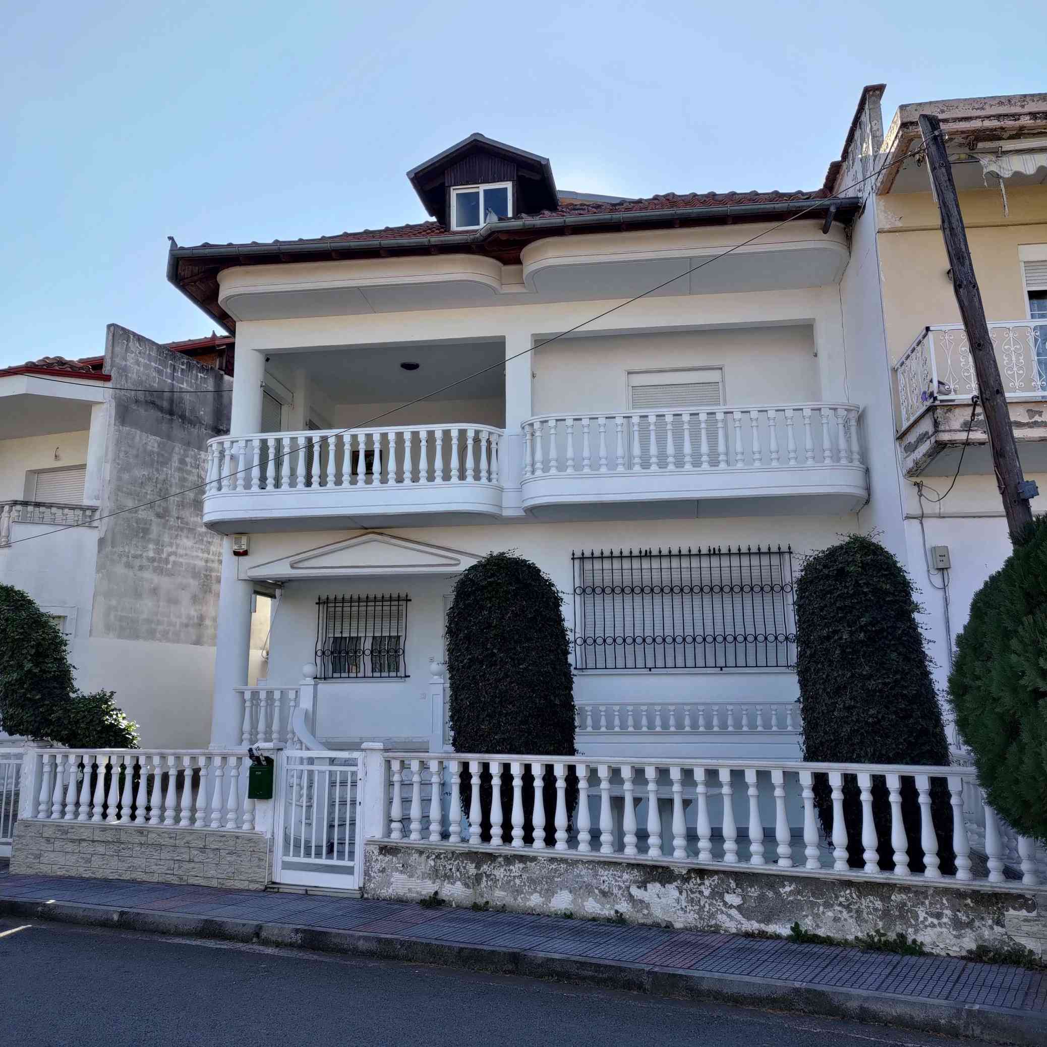 ΠΩΛΕΙΤΑΙ ΜΟΝΟΚΑΤΟΙΚΙΑ ΣΤΗΝ ΚΑΛΛΙΘΕΑ ΠΙΕΡΙΑΣ